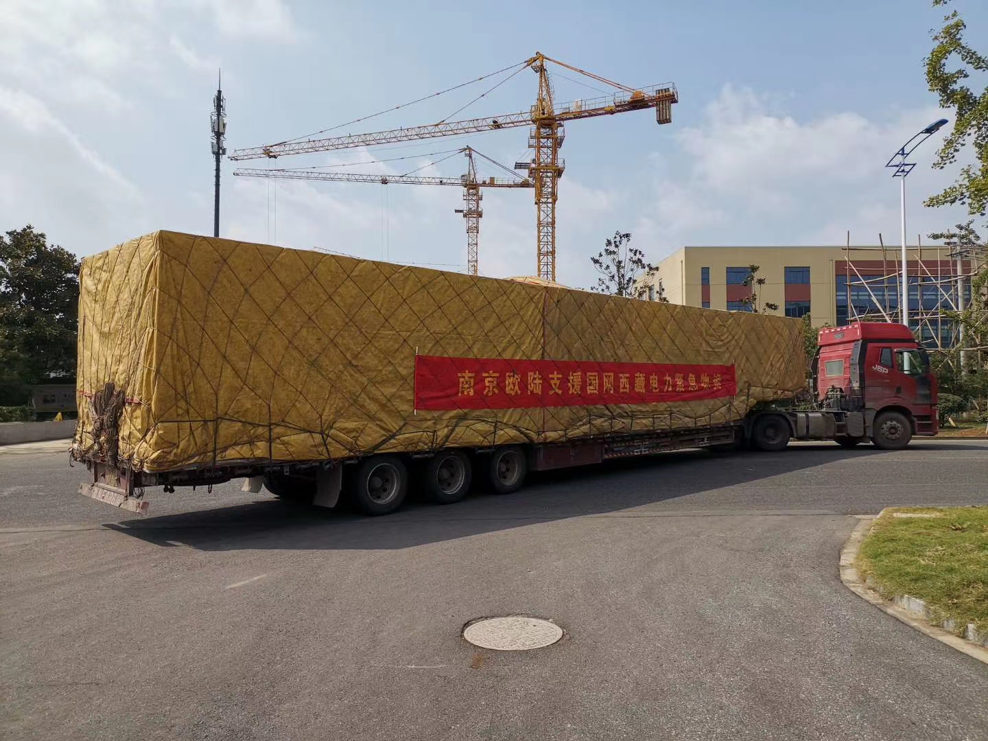 歐陸電氣是怎么做到10天一萬套光伏控制逆變一體機(jī)